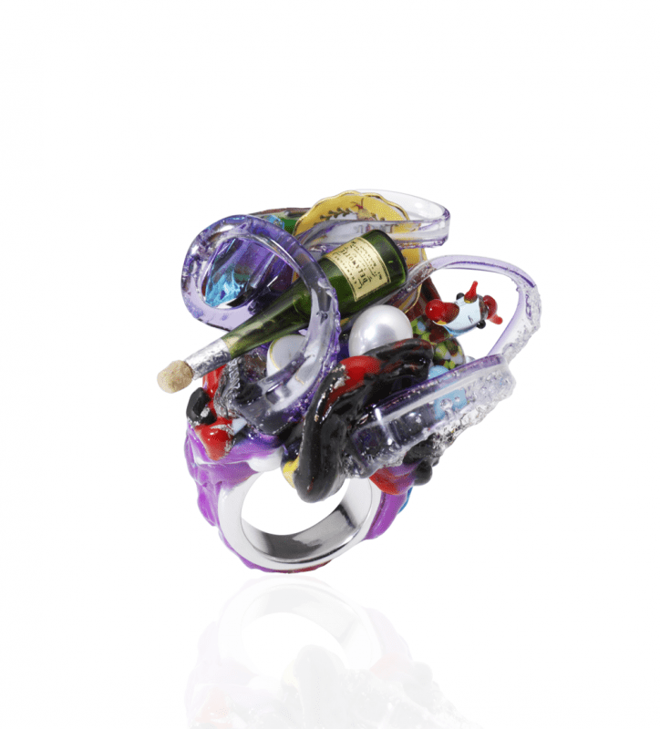 1000px_barbara-uderzo_blob-wine-ring_gioielli-in-fermento-2015_-ph-studio-maraboli