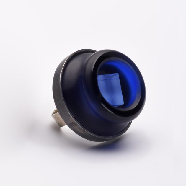 Annamaria Zanella, Message in a bottle, ring, 2017